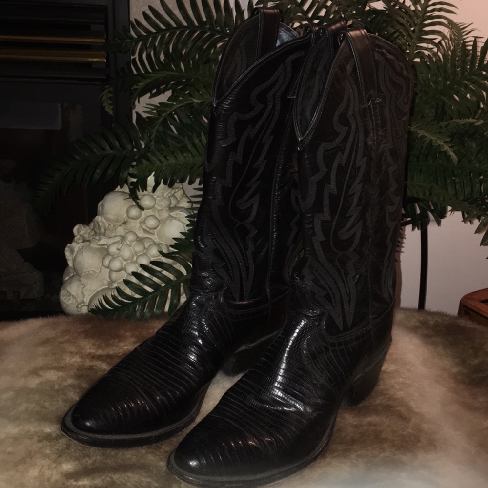 Black Justin Boots size 8B